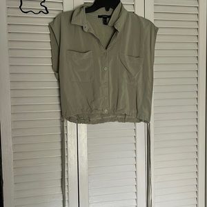 Sleeveless Button Up Blouse
